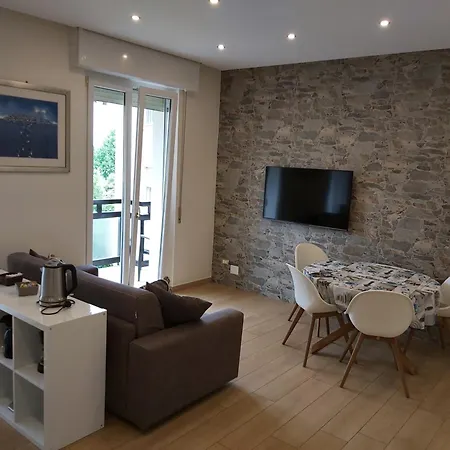 Le Rive شقة ديسينسانو ديل غاردا