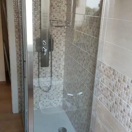 Le Rive شقة ديسينسانو ديل غاردا